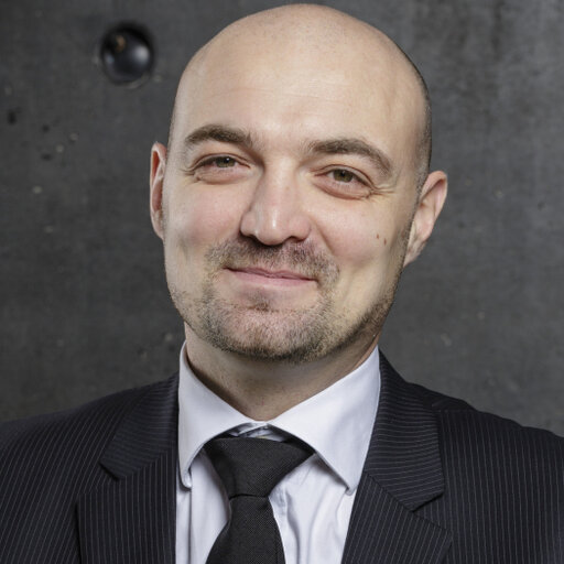 Dr. Guillaume Carpentier